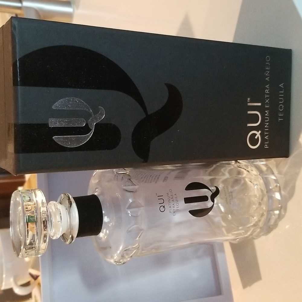Qui Platinum Extra Anejo Empty Glass Decorative Tequila Liquor Bottle With Box